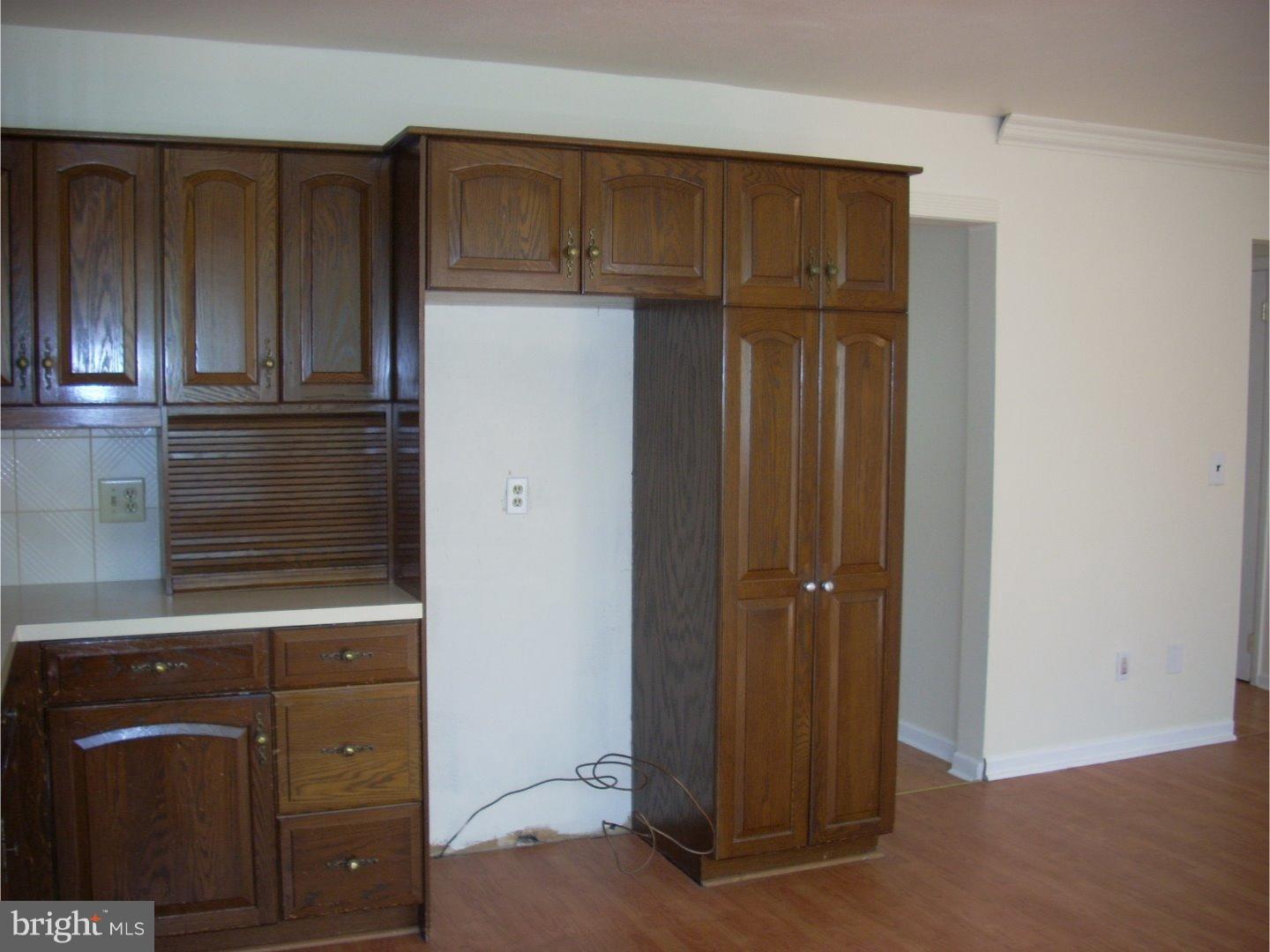 453 Probasco Road East Windsor, NJ 08520 - Photo 3 of 18
