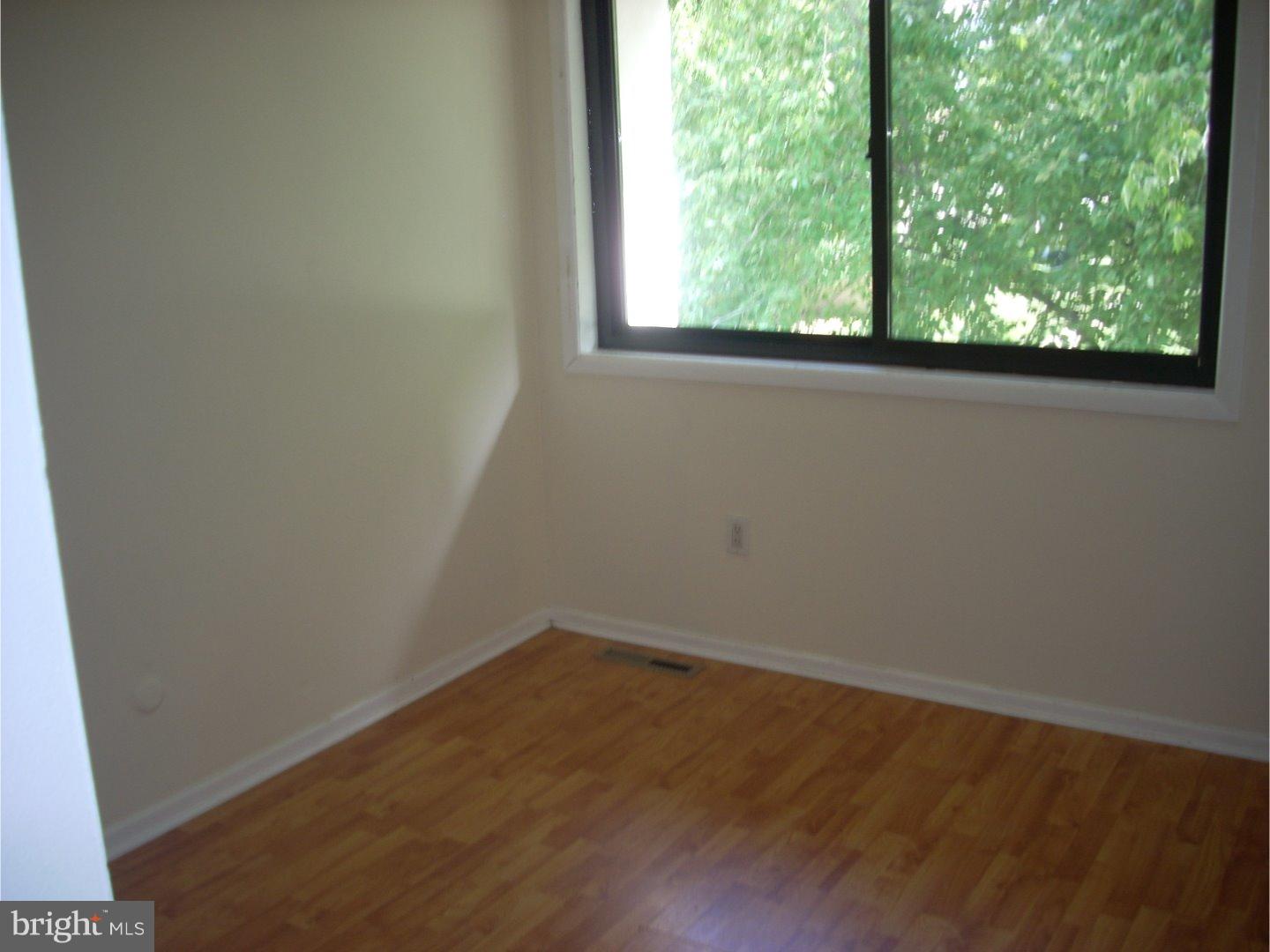 453 Probasco Road East Windsor, NJ 08520 - Photo 7 of 18
