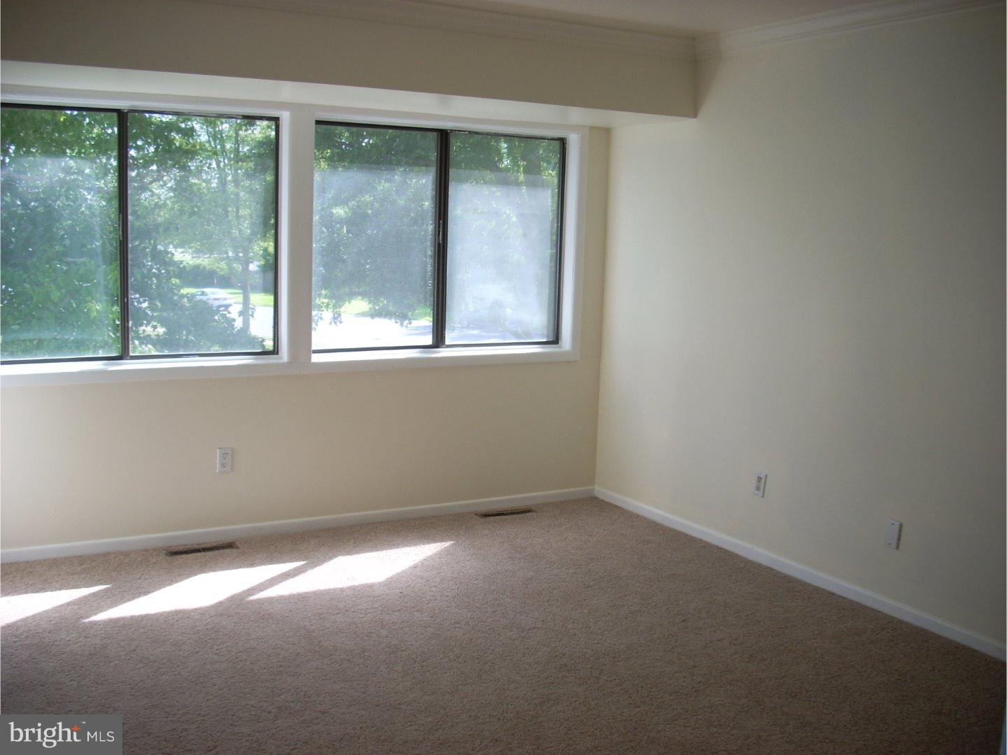 453 Probasco Road East Windsor, NJ 08520 - Photo 8 of 18