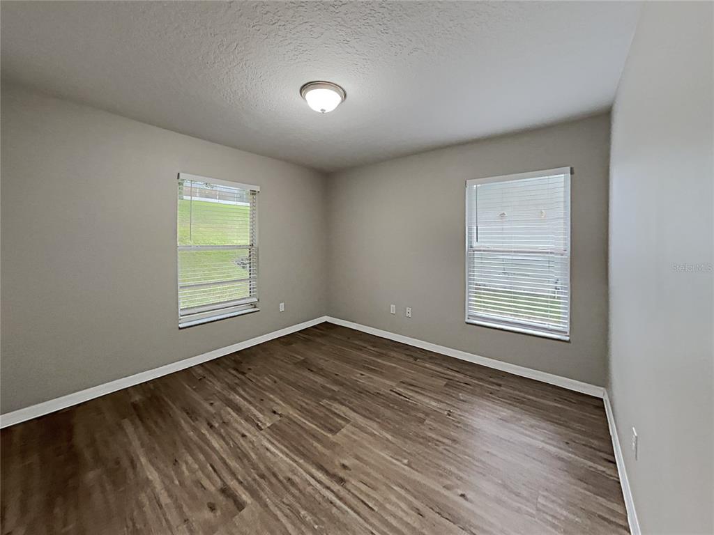 1064 Scenic View Circle Minneola, FL 34715 - Photo 17 of 29