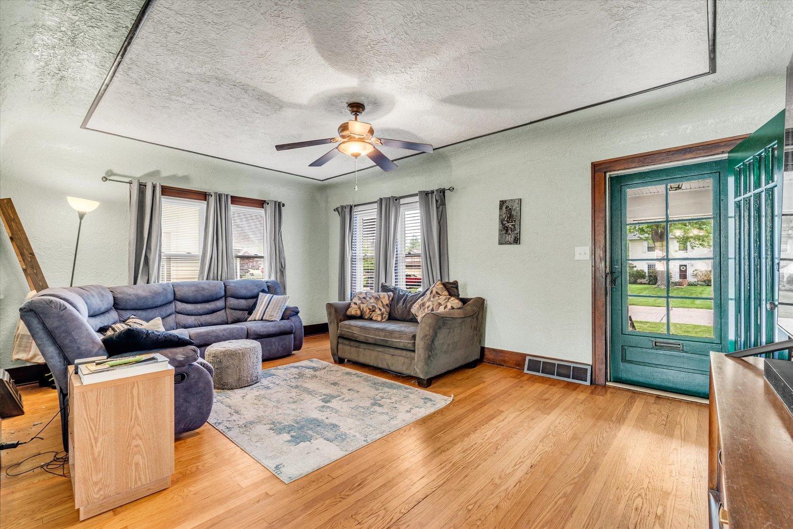 2423 29th Street Rock Island, IL 61201 - Photo 10 of 37
