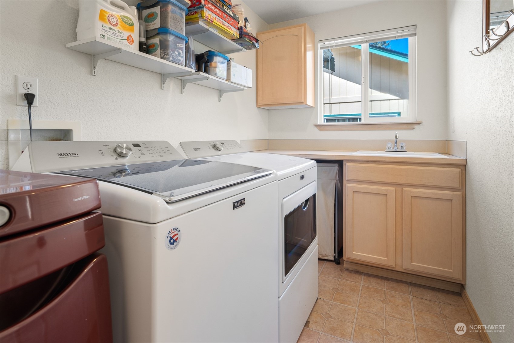 1765 53rd Loop Southeast Olympia, WA 98501 - Photo 28 of 34 a utility room with dryer and washer