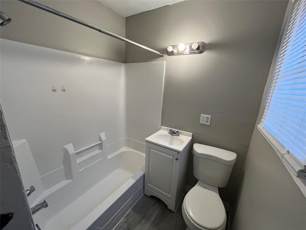 1616 North Rural Street Indianapolis, IN 46218 - Photo 5 of 13 Gallery Image 5