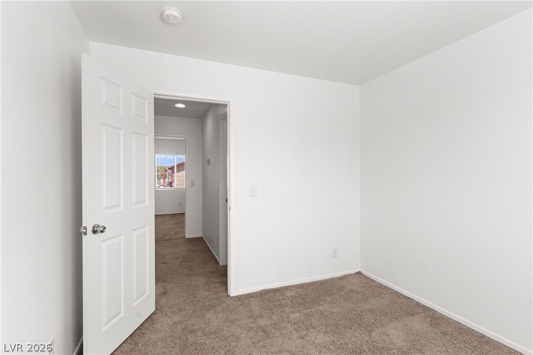4790 Pinon Pointe Road Las Vegas, NV 89115 - Photo 26 of 33