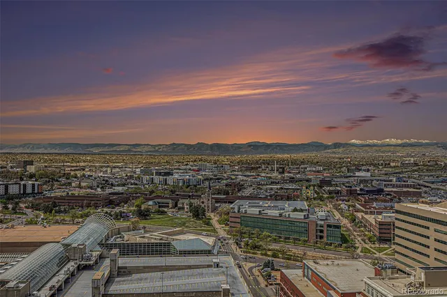 $1,000 | 1020 15th Street, Unit 27B, Denver, CO 80202