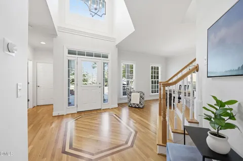 $895,000 | 215 Lansbrooke Lane, Apex, NC 27502