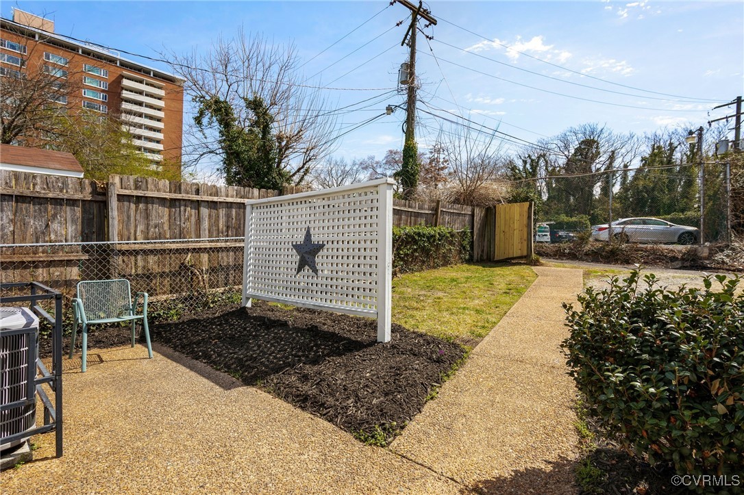 2106 Riverside Drive Richmond, VA 23225 - Photo 24 of 38