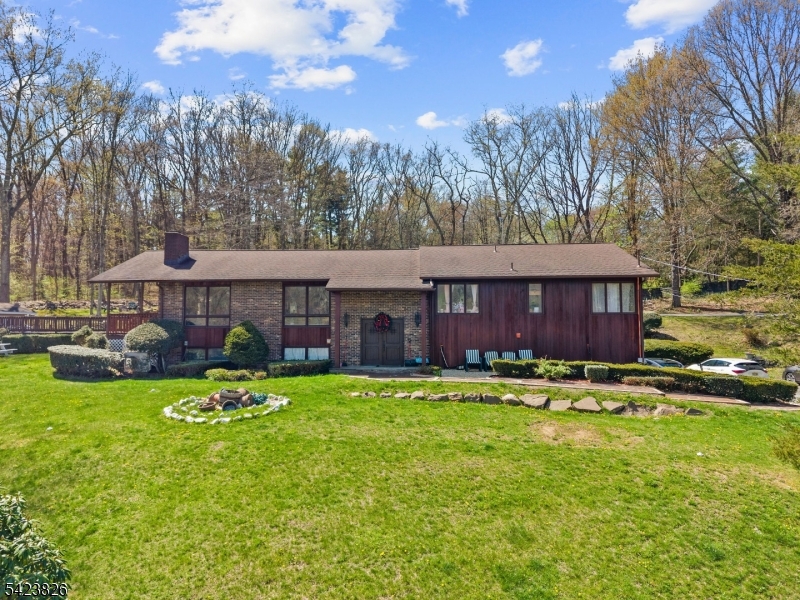 121 Doremus Road West Milford, NJ 07438 - Photo 3 of 50