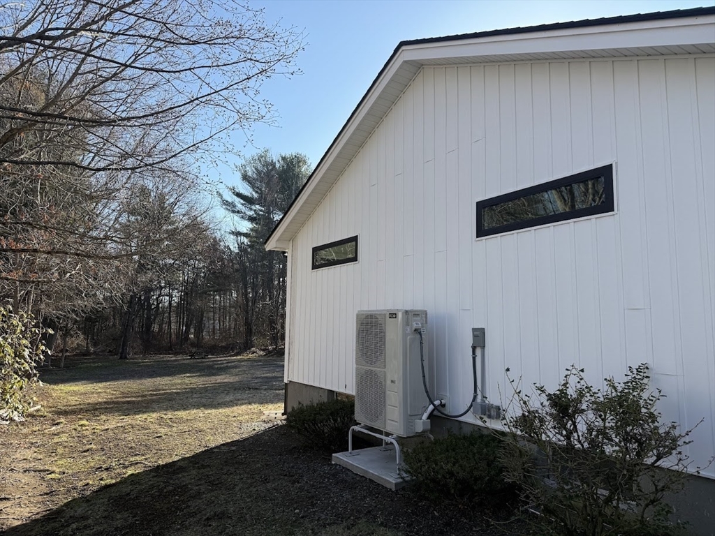 104 Spring Street Foxboro, MA 02035 - Photo 6 of 42