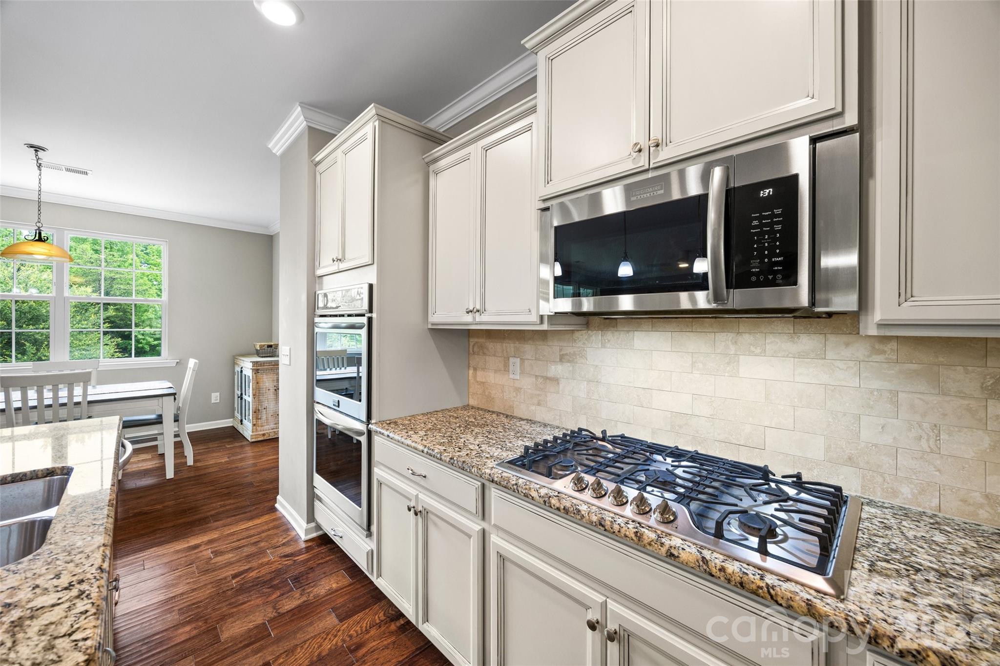 1016 Currituck Way York, SC 29745 - Photo 4 of 36