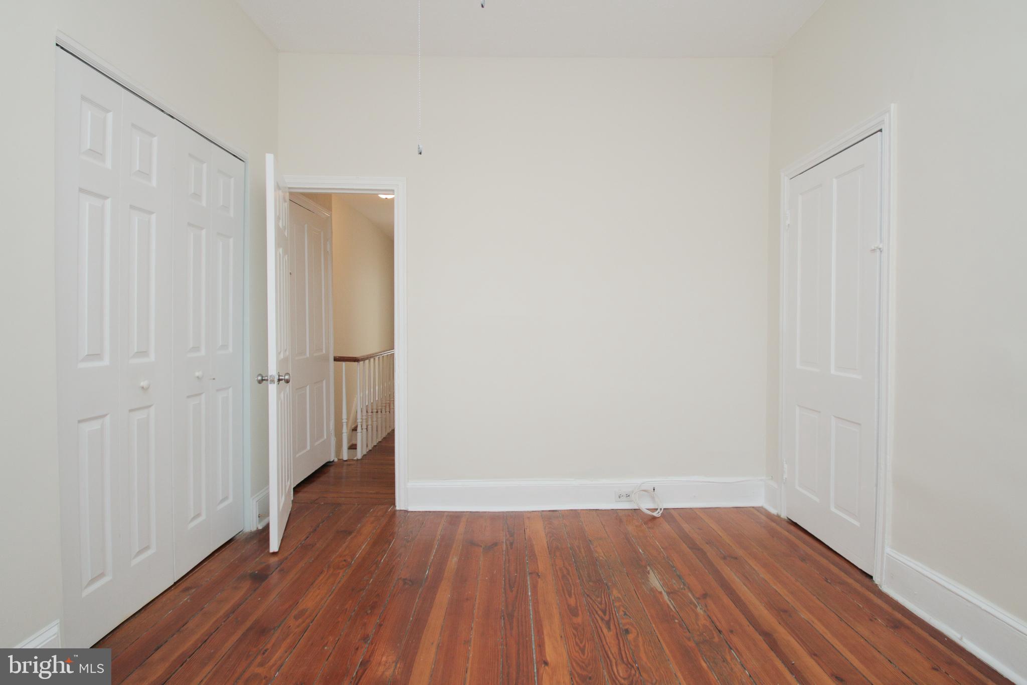 405 Tree Street Philadelphia, PA 19148 - Photo 19 of 28 Second Bedroom