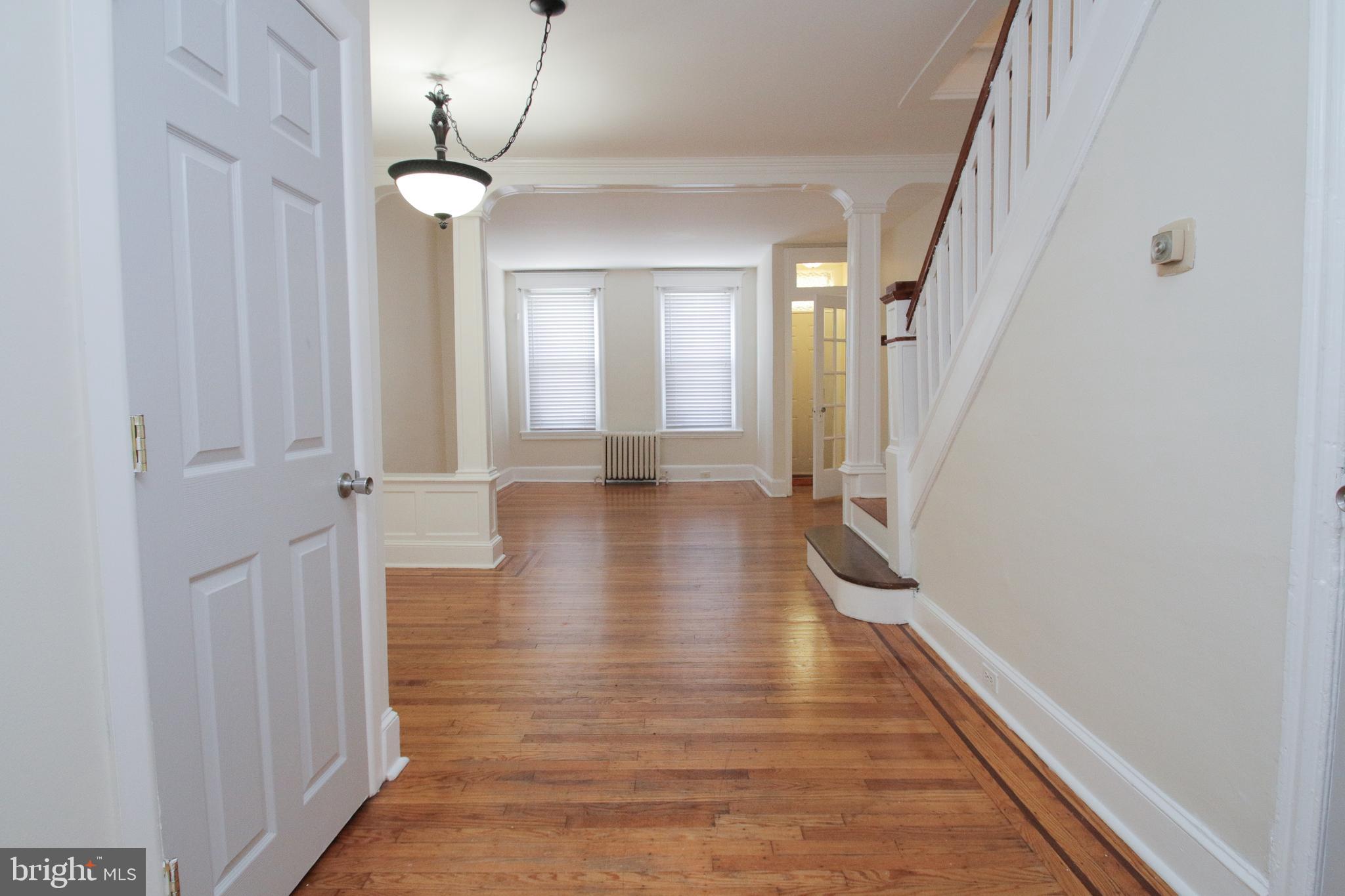 405 Tree Street Philadelphia, PA 19148 - Photo 7 of 28 Dinning Room