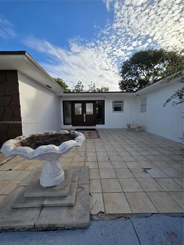 $1,450 | 5712 Hollywood Boulevard, Unit 3, Hollywood, FL 33021