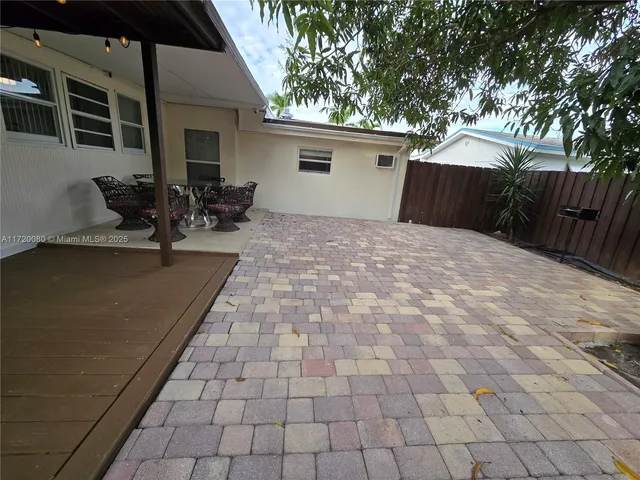 $1,450 | 5712 Hollywood Boulevard, Unit 3, Hollywood, FL 33021