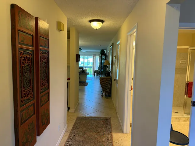 $2,100 | 13761 Via Aurora, Unit D, Delray Beach, FL 33484