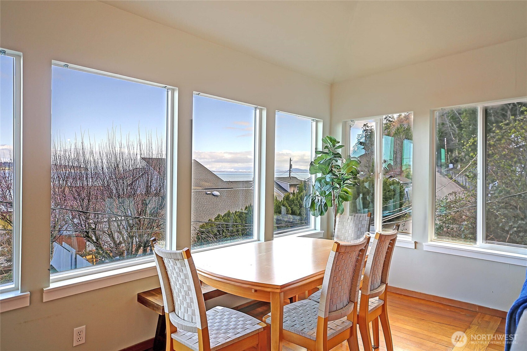 641 Maple Grove Road Camano Island, WA 98282 - Photo 16 of 37