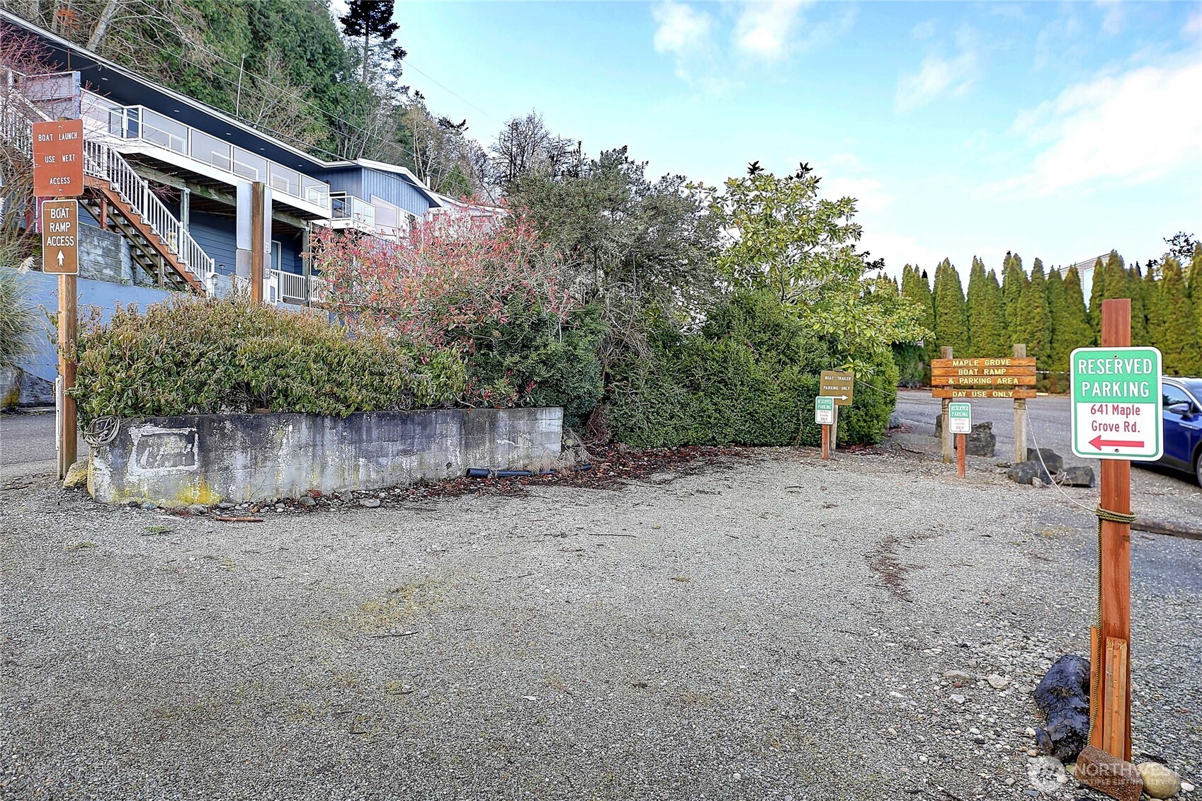 641 Maple Grove Road Camano Island, WA 98282 - Photo 4 of 37