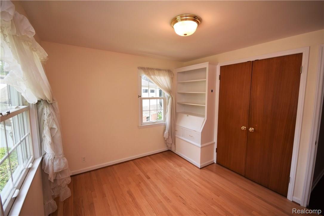 403 Roland Court Grosse Pointe, MI 48236 - Photo 16 of 22 DSC_0128.jpg
