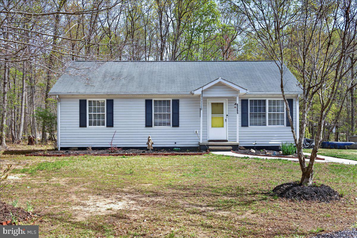6265 Browning Road Culpeper, VA 22701 - Photo 48 of 74 a house view with a garden space