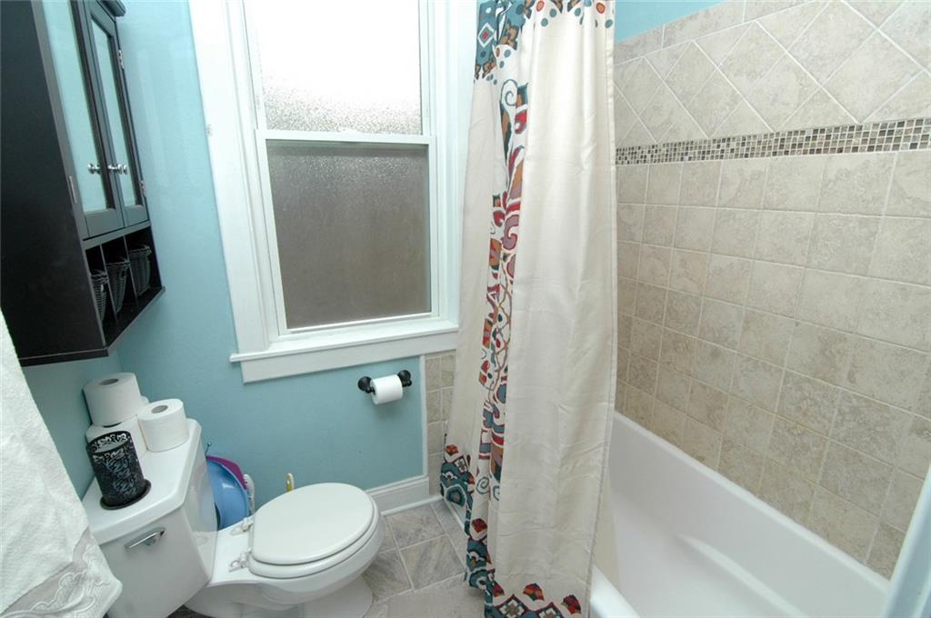 214 Greydon Avenue McKees Rocks, PA 15136 - Photo 20 of 25 Gallery Image 20