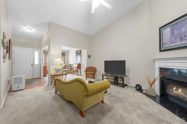 $289,000 | 101 Robbins Way Drive, Florissant, MO 63034