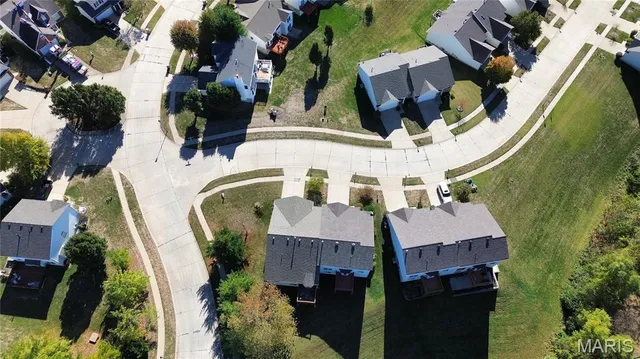 $289,000 | 101 Robbins Way Drive, Florissant, MO 63034