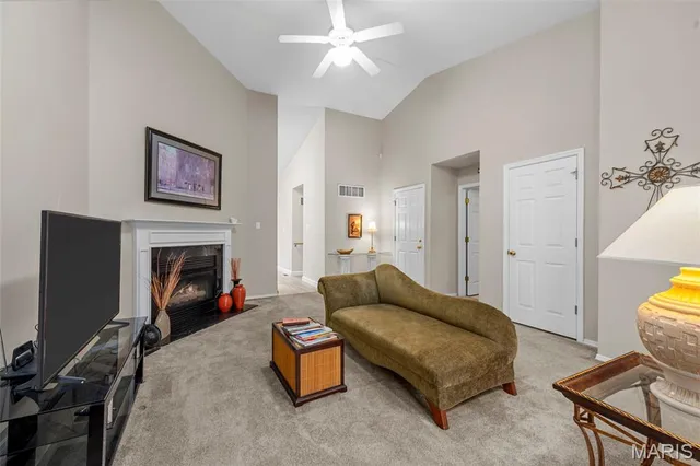 $289,000 | 101 Robbins Way Drive, Florissant, MO 63034