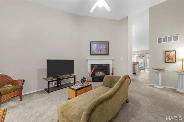 $289,000 | 101 Robbins Way Drive, Florissant, MO 63034