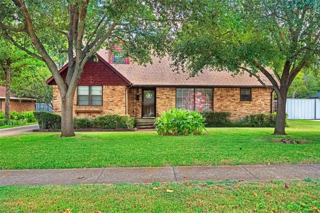 $285,000 | 2828 Larkspur Lane, Dallas, TX 75233