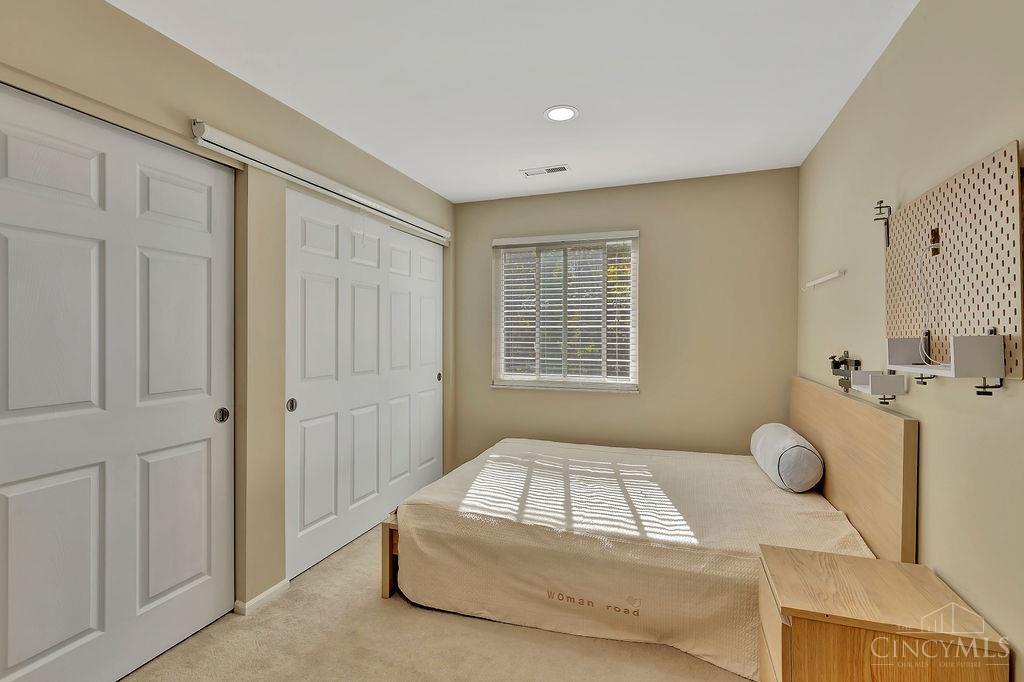 8303 Weller Road Montgomery, OH 45242 - Photo 26 of 45 Gallery Image 26