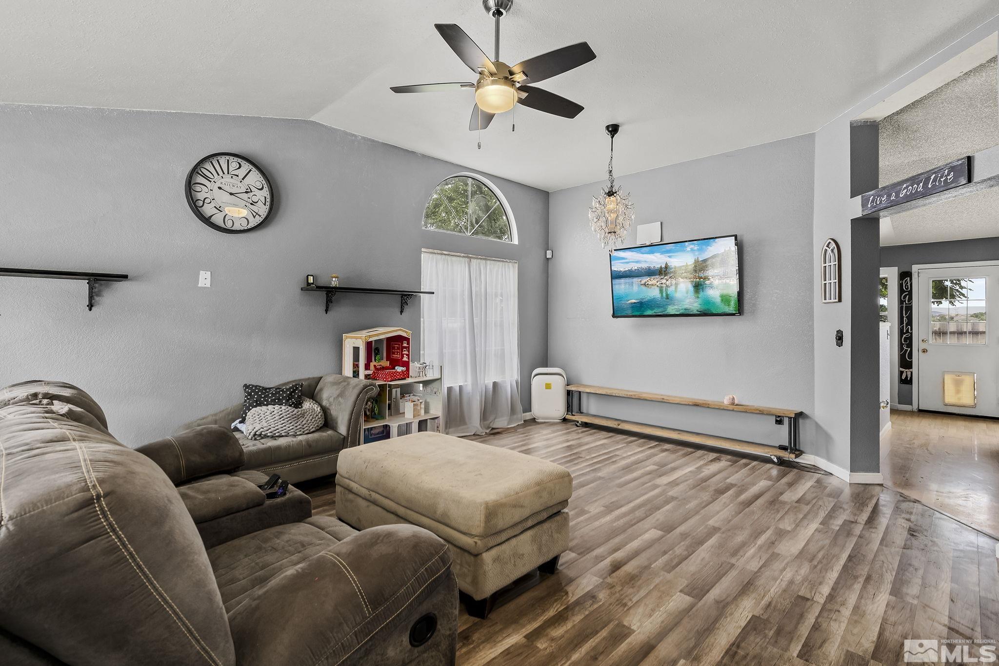 8820 Sopwith Boulevard Reno, NV 89506 - Photo 5 of 22 Photo 5