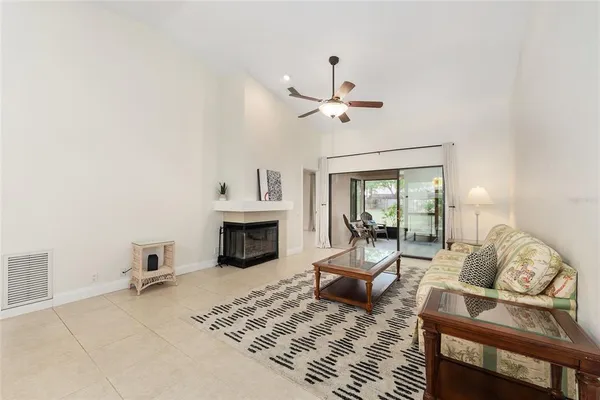 $249,900 | 3928 Northwest 23rd Circle, Gainesville, FL 32605