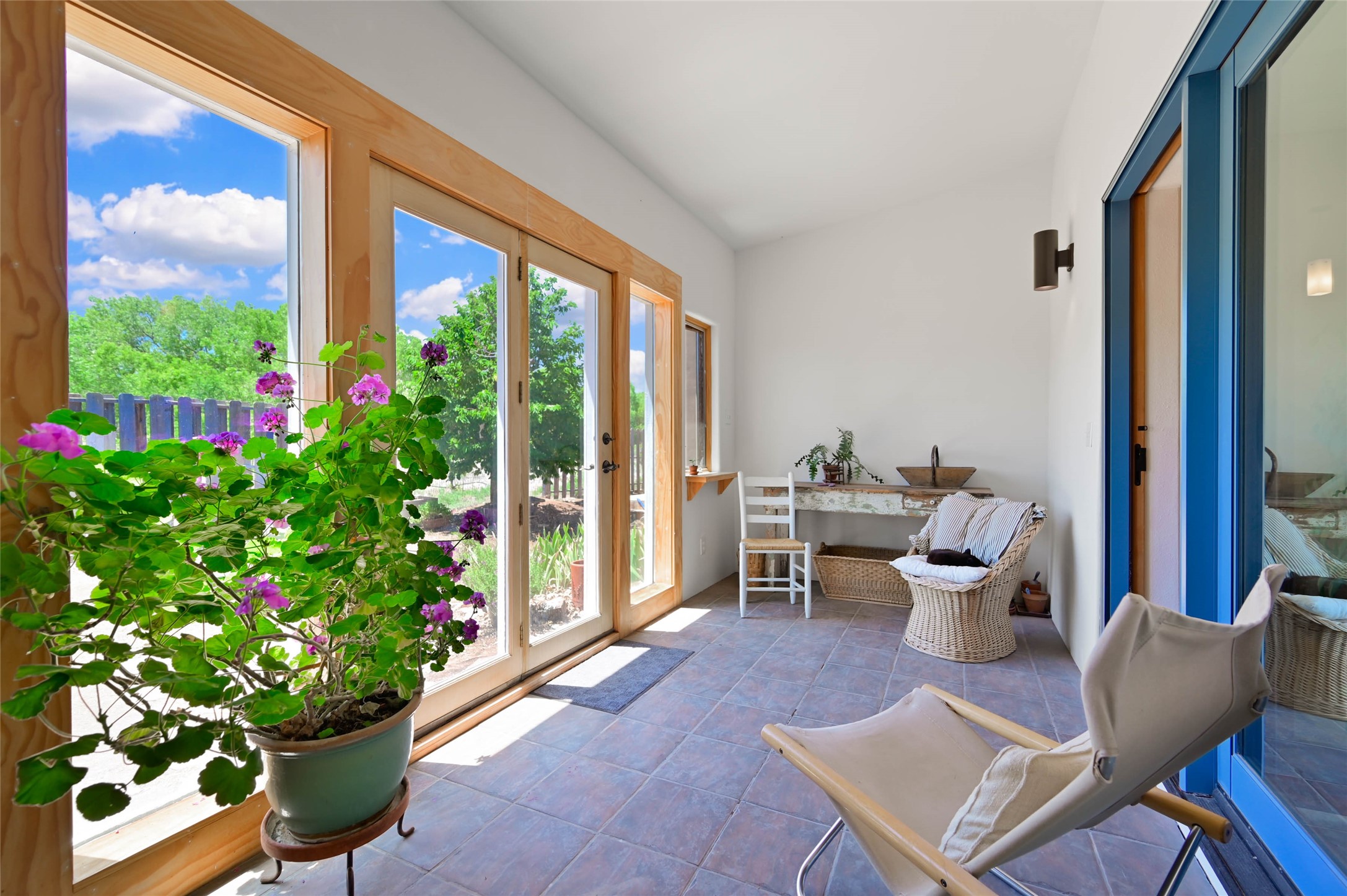 440 Los Pinos Road Santa Fe, NM 87507 - Photo 23 of 32