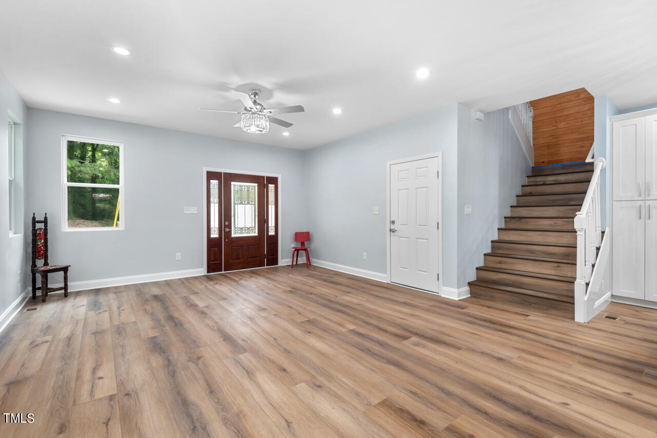 1010 Cook Road Durham, NC 27713 - Photo 5 of 64 07
