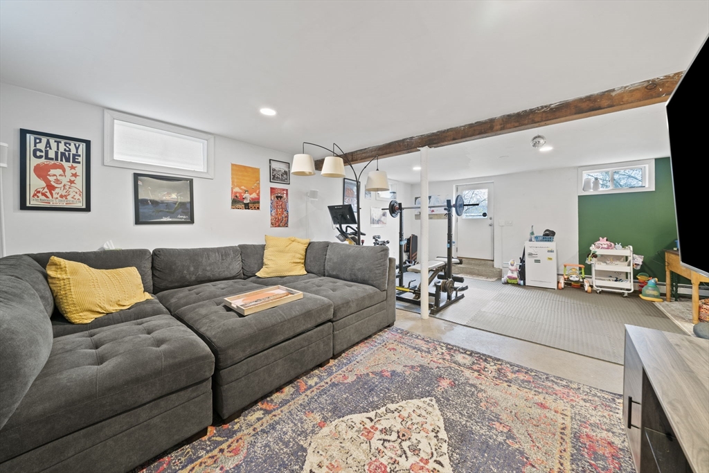 11 McAuliffe Road Randolph, MA 02368 - Photo 21 of 35