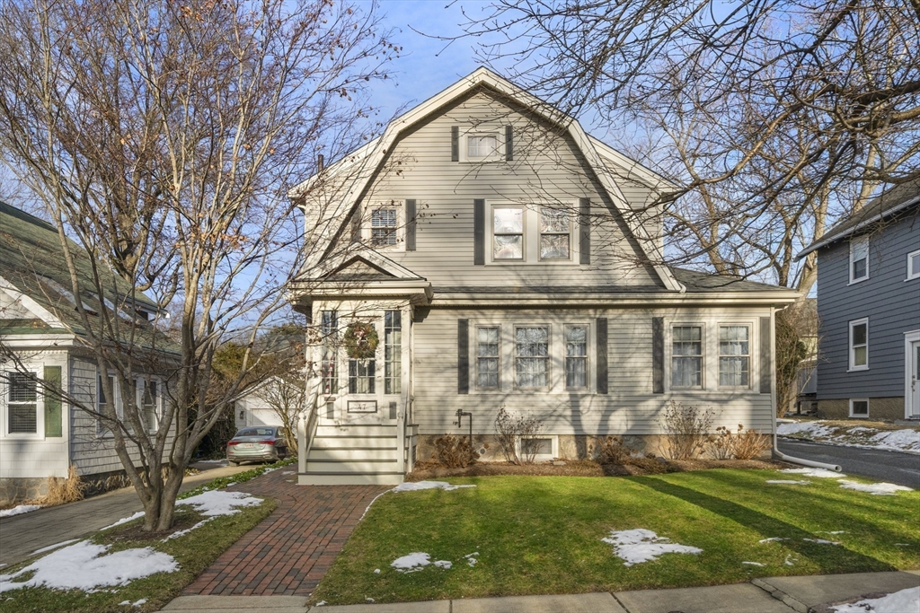 47 Chilton Road Boston, MA 02132 - Photo 2 of 42 Gallery Image 2