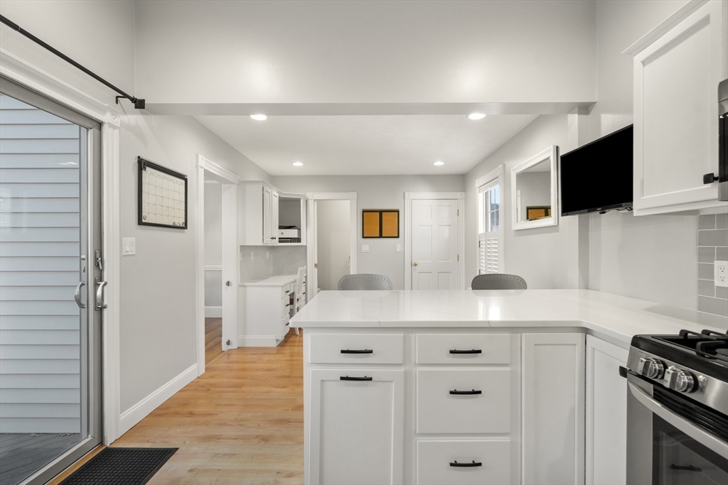47 Chilton Road Boston, MA 02132 - Photo 9 of 42 Gallery Image 9