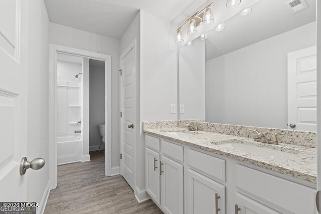 2910 Red Fox Drive Haddock, GA 31033 - Photo 35 of 46 Guest bathroom