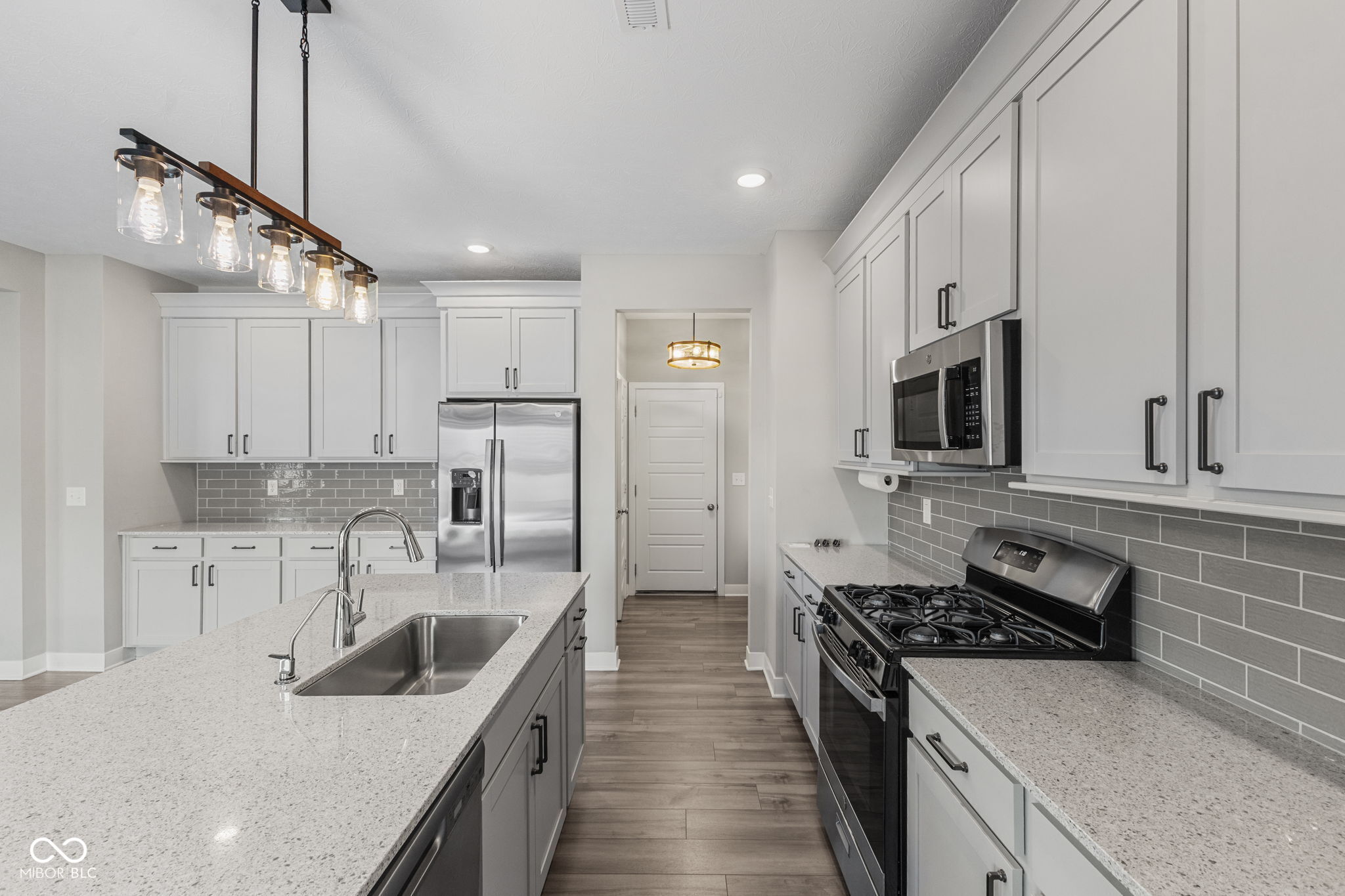 7102 Sayers Road Indianapolis, IN 46259 - Photo 12 of 35