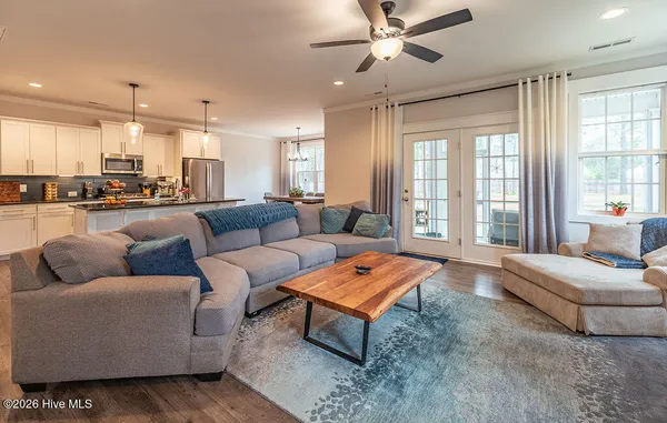 $2,675 | 623 Muscadine Lane, Aberdeen, NC 28315