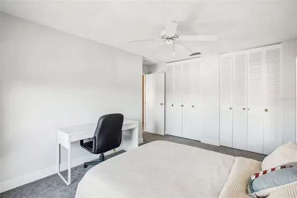 $180,000 | 2700 Bayshore Boulevard, Unit 1305, Dunedin, FL 34698