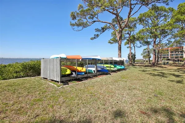 $180,000 | 2700 Bayshore Boulevard, Unit 1305, Dunedin, FL 34698