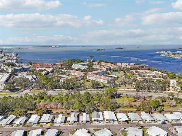 $180,000 | 2700 Bayshore Boulevard, Unit 1305, Dunedin, FL 34698
