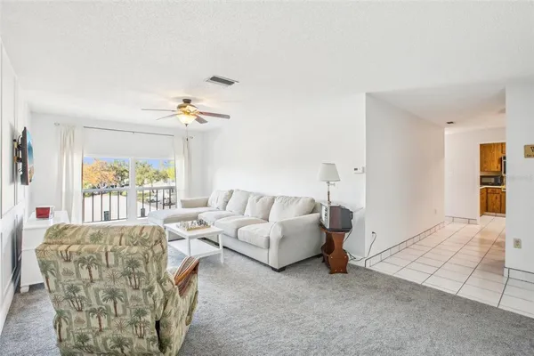 $180,000 | 2700 Bayshore Boulevard, Unit 1305, Dunedin, FL 34698