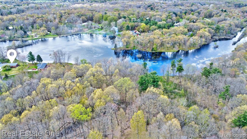 327 Coats Road Lake Orion, MI 48362 - Photo 54 of 62 Gallery Image 54