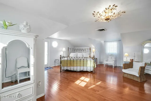 $8,000 | 919 Ocean Avenue, Mantoloking, NJ 08738