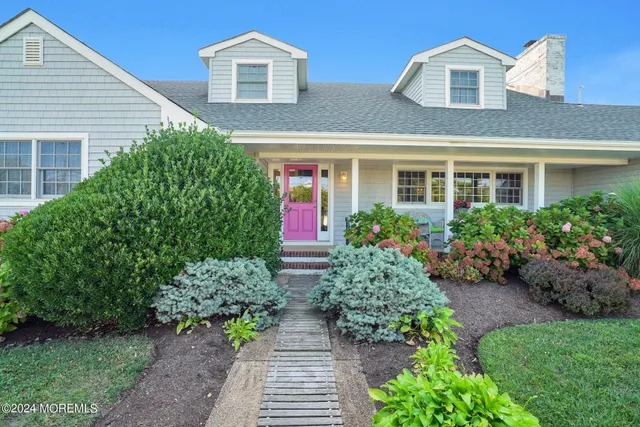 $8,000 | 919 Ocean Avenue, Mantoloking, NJ 08738