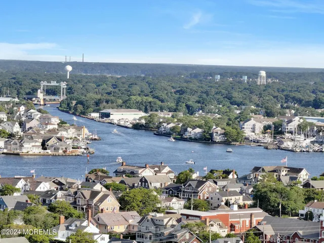 $8,000 | 919 Ocean Avenue, Mantoloking, NJ 08738