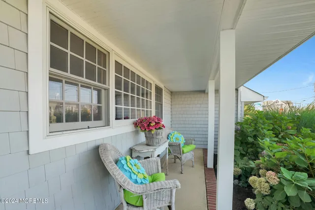 $8,000 | 919 Ocean Avenue, Mantoloking, NJ 08738