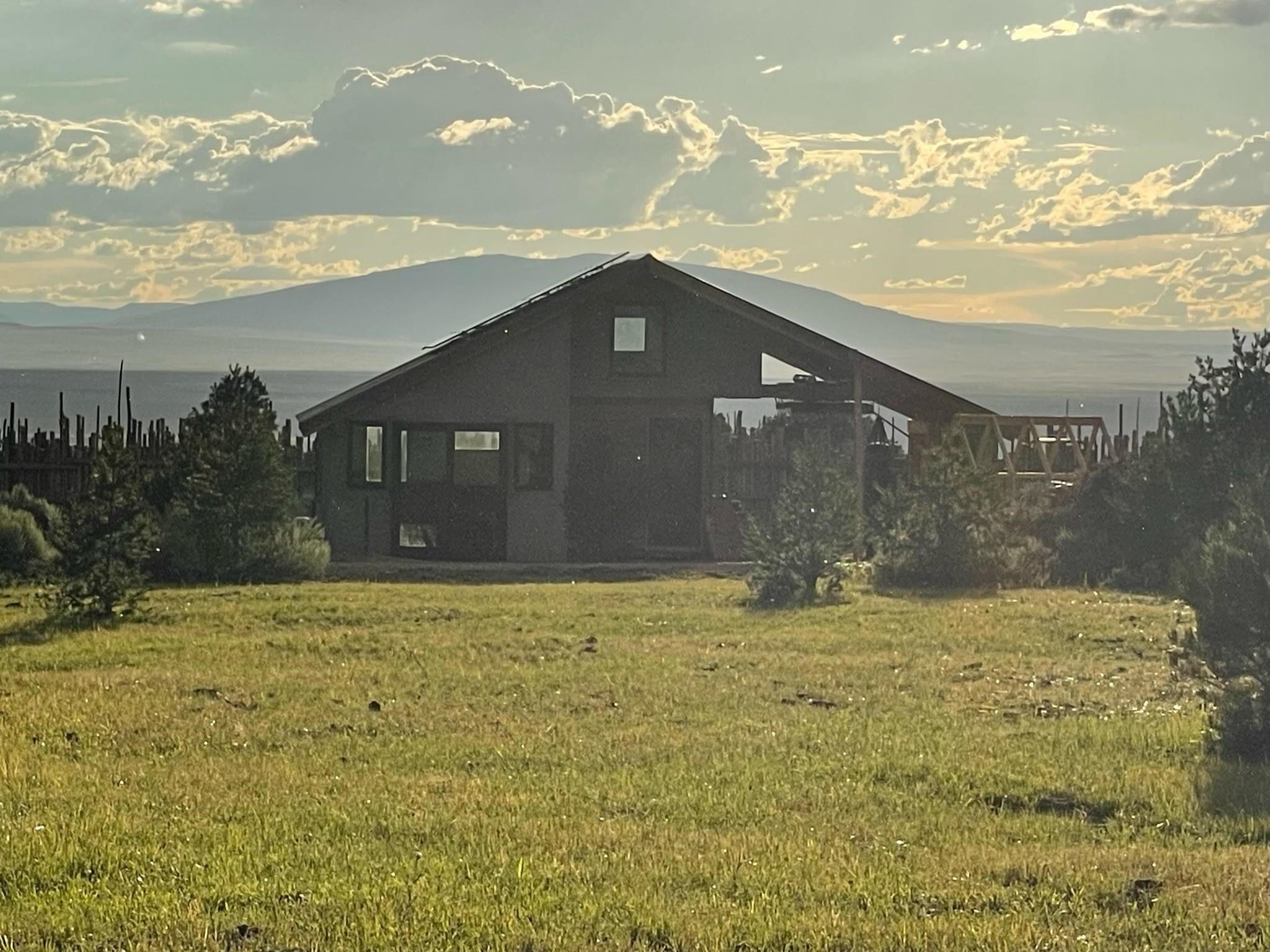 41 Dulcimer Road Questa, NM 87556 - Photo 4 of 50 Gallery Image 4